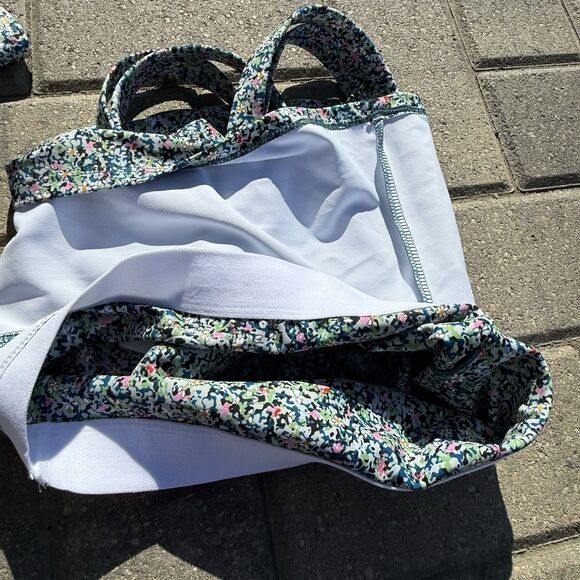 Sage Collective Set Sport Bra And Biker Short Floral Blue Static Ditsy NWT XS - Picture 8 of 13